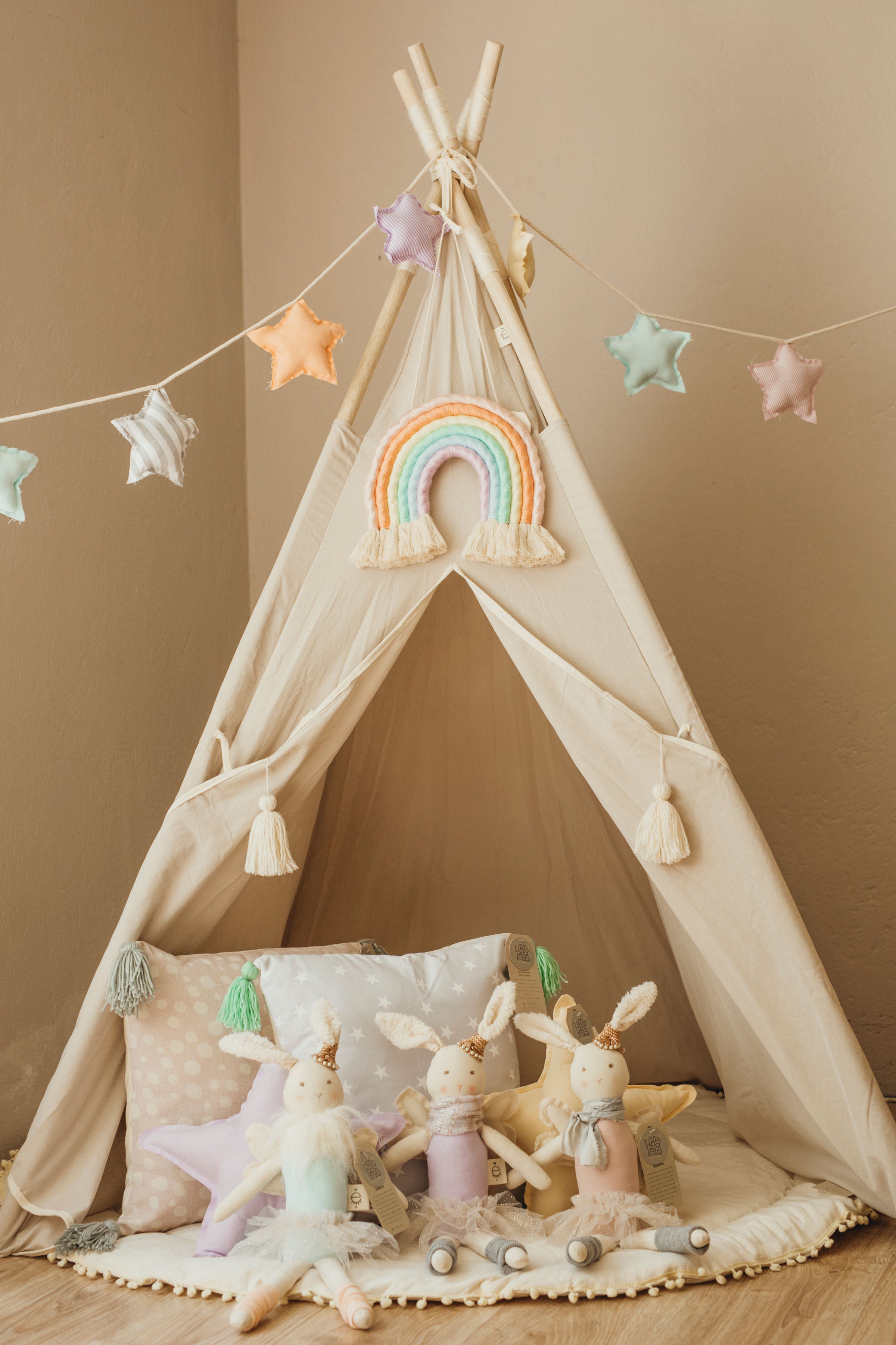 Tipis