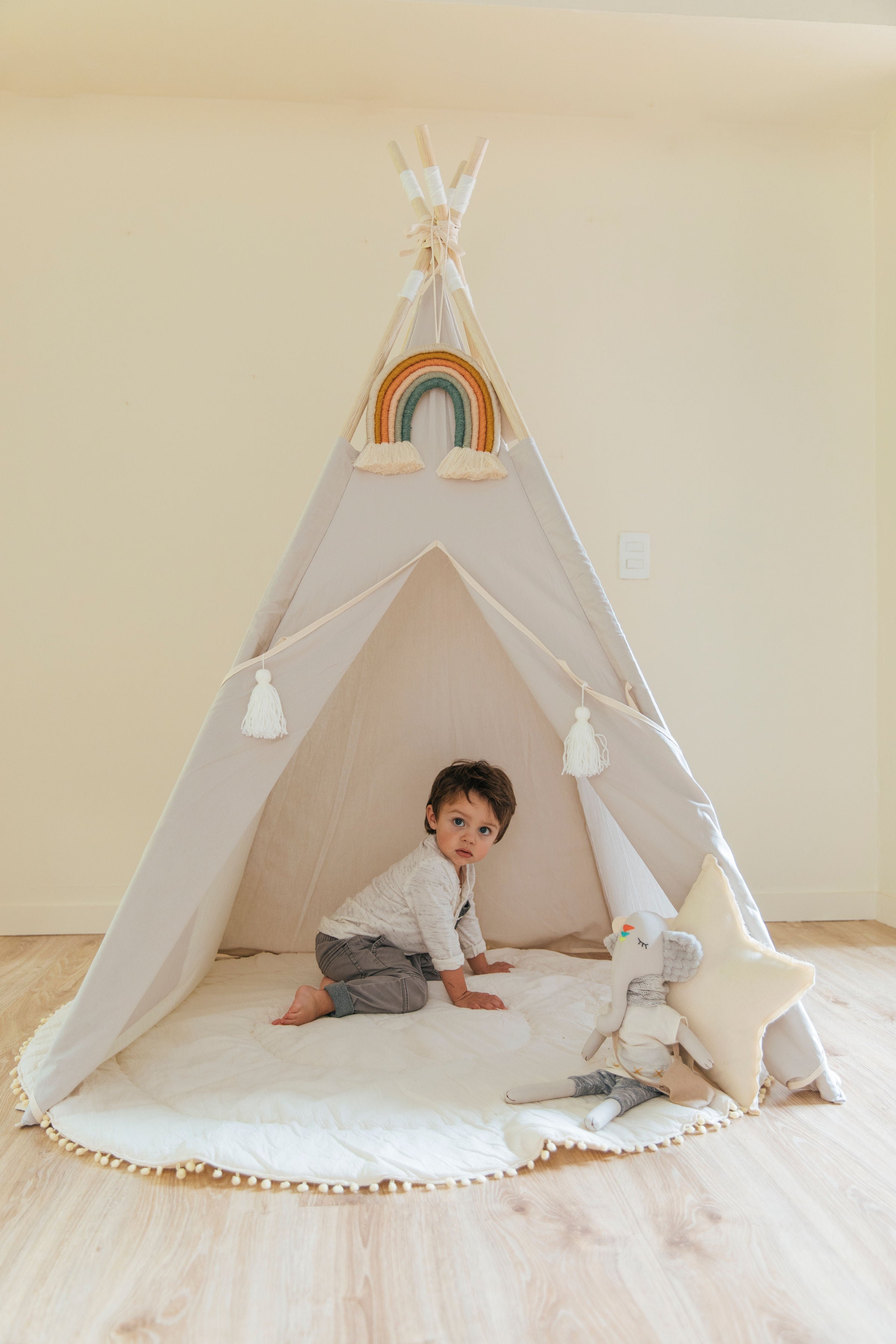 Tipis
